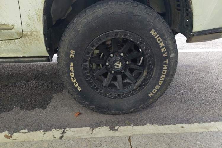 Used Haval H9 2022 2.0T Gasoline 4x4 Premium 5-Seater Right Front Wheel Hub