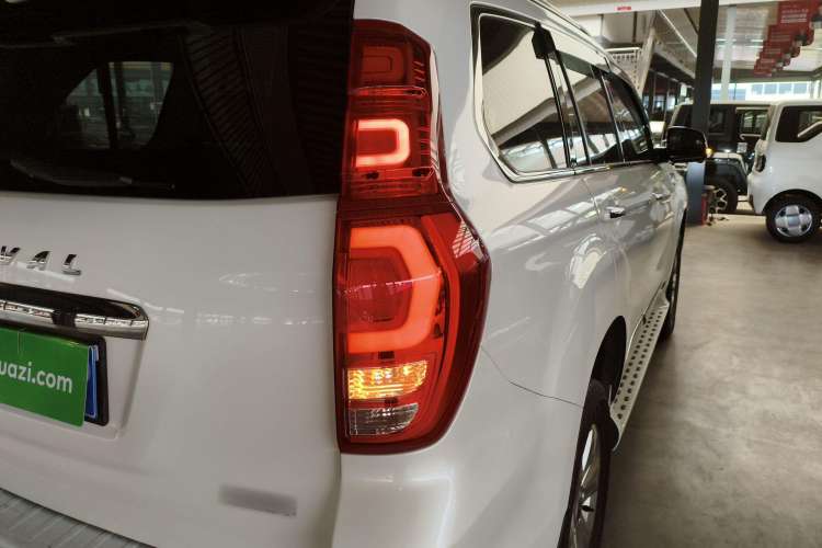 Used Haval H9 2022 2.0T Gasoline 4x4 Smart Enjoyment Version 5 Seats Right Rear Taillight