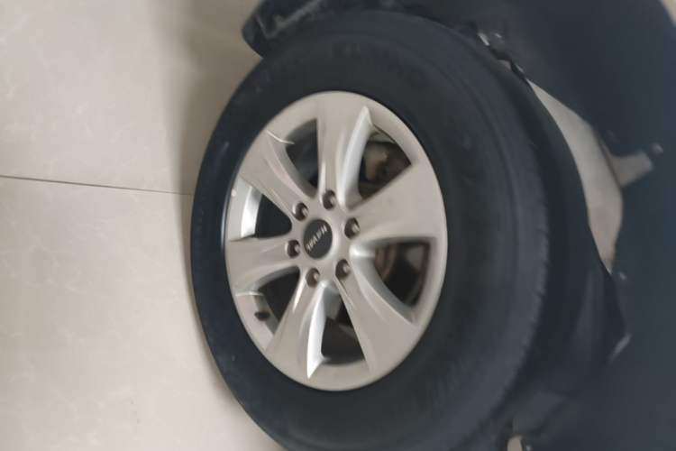 Used Haval H9 2022 2.0T Gasoline 4x4 Luxury 7-Seater Right Rear Wheel Hub