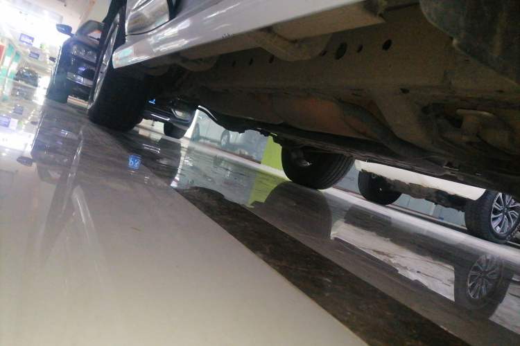 Used Haval H9 2022 2.0T Gasoline 4x4 Smart Enjoyment Version 5 Seats Right Side Sill