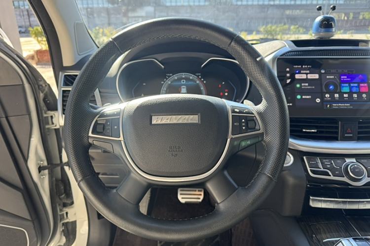 Used Haval H9 2022 2.0T Gasoline 4x4 Elite Model 5 Seats Steering Wheel