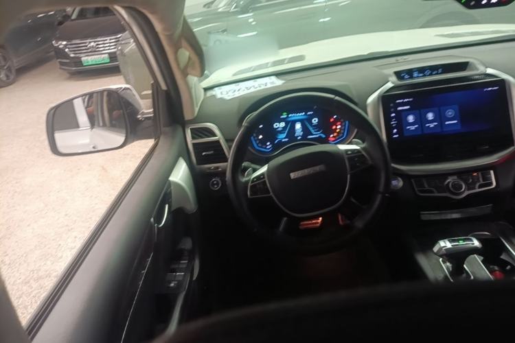 Used Haval H9 2022 2.0T Gasoline 4x4 Elite Model 5 Seats Steering Wheel