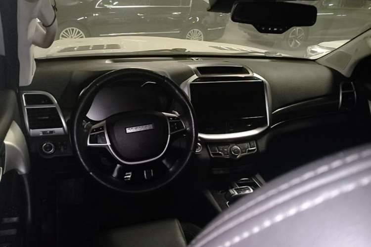 Used Haval H9 2022 2.0T Gasoline 4x4 Elite Model 5 Seats Steering Wheel