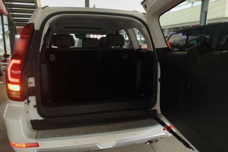 Used Haval H9 2022 2.0T Gasoline 4x4 Smart Enjoyment Version 5 Seats Trunk