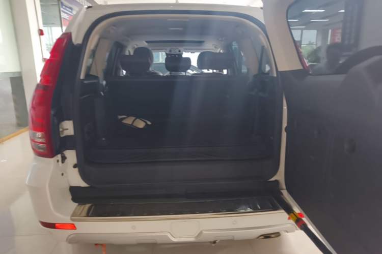 Used Haval H9 2022 2.0T Gasoline 4x4 Luxury 7-Seater Trunk