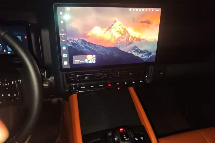 Used Haval H9 2024 2.4T Diesel 4x4 Extreme Edition Audio And AC Panel
