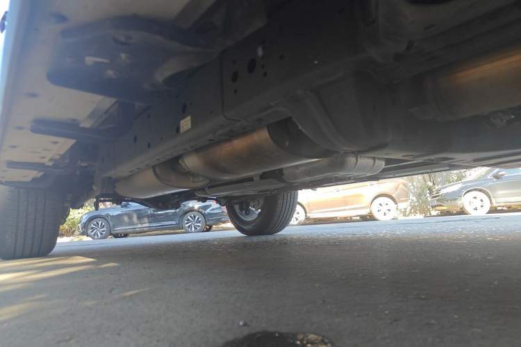 Used Haval H9 2024 2.0T Gasoline 4x4 Territory Edition Chassis Front Right