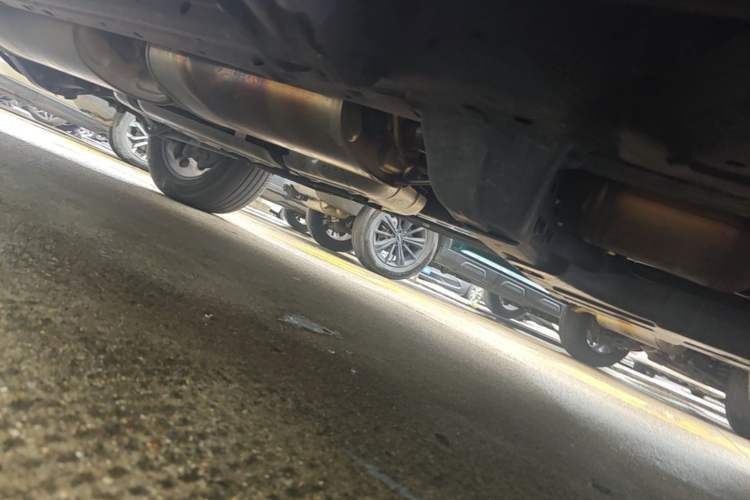 Used Haval H9 2024 2.0T Gasoline All-Wheel-Drive Extreme Edition Chassis Front Right