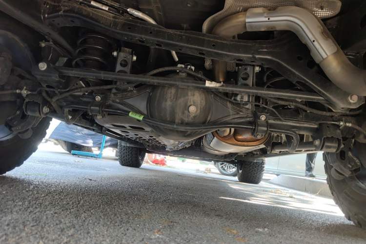 Used Haval H9 2024 2.0T Gasoline All-Wheel-Drive Extreme Edition Chassis Rear