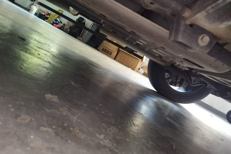 Used Haval H9 2024 2.0T Gasoline All-Wheel-Drive Extreme Edition Chassis Rear Left