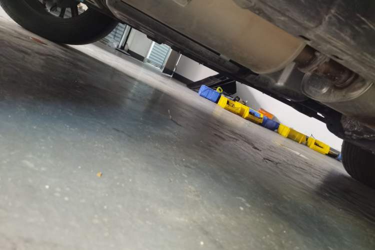 Used Haval H9 2024 2.0T Gasoline All-Wheel-Drive Extreme Edition Chassis Rear Right