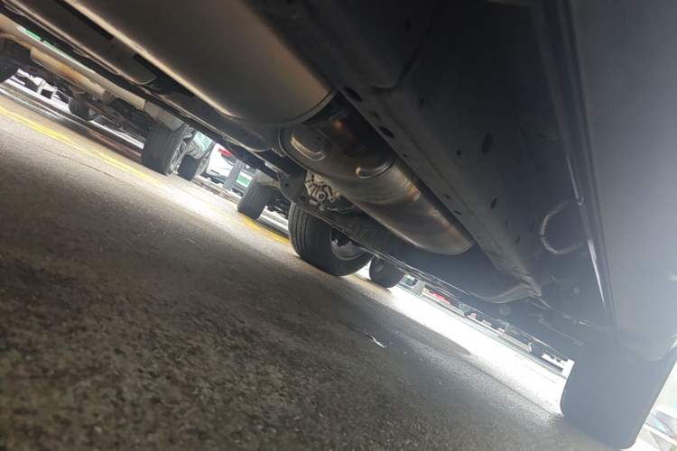 Used Haval H9 2024 2.0T Gasoline All-Wheel-Drive Extreme Edition Chassis Rear Right