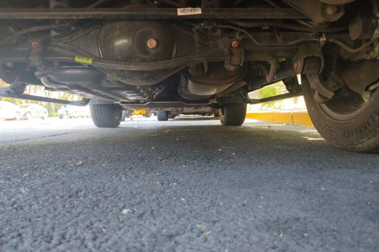 Used Haval H9 2024 2.0T Gasoline All-Wheel-Drive Extreme Edition Chassis Rear