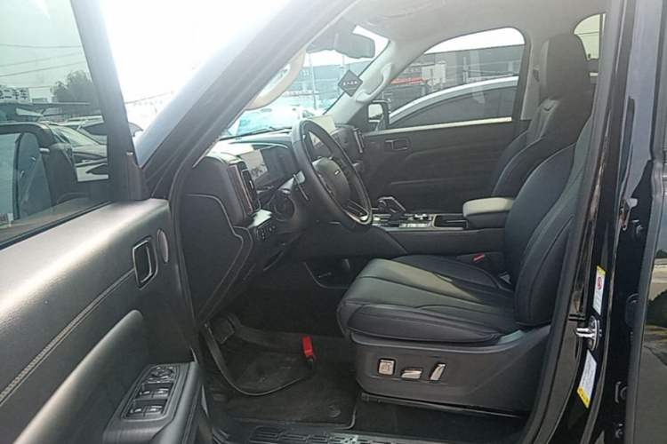 Used Haval H9 2024 2.4T Diesel 4x4 Extreme Edition Driver Seat