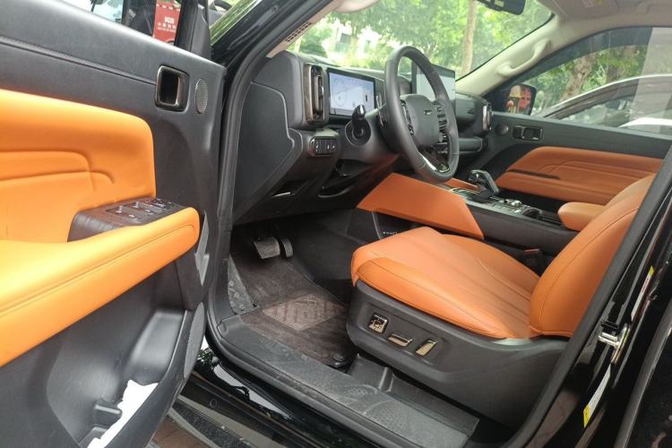 Used Haval H9 2024 2.4T Diesel 4x4 Extreme Edition Driver Seat