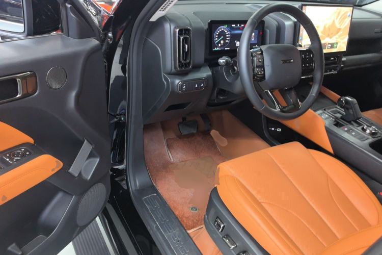 Used Haval H9 2024 2.4T Diesel 4x4 Extreme Edition Driver Seat
