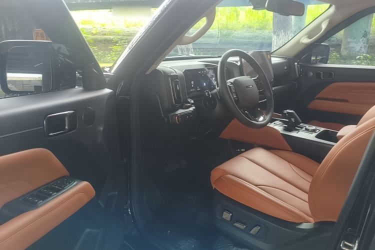 Used Haval H9 2024 2.0T Gasoline All-Wheel-Drive Extreme Edition Driver Seat