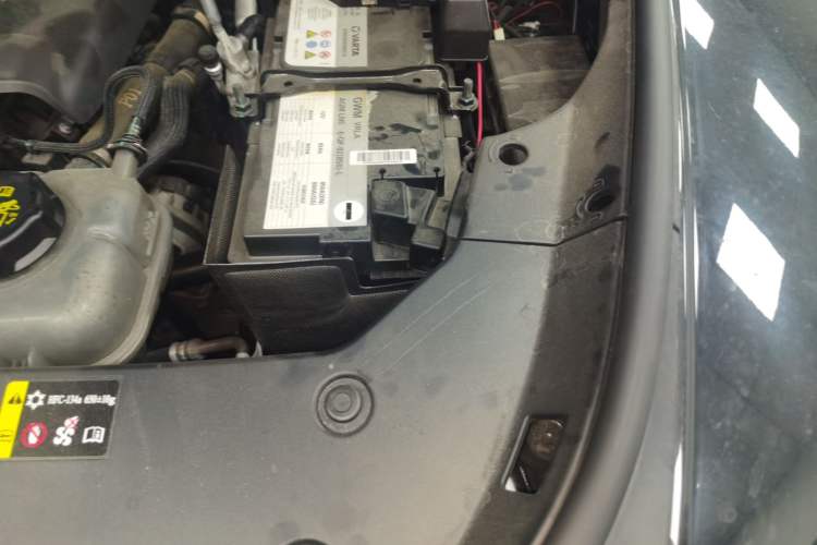 Used Haval H9 2024 2.0T Gasoline All-Wheel-Drive Extreme Edition Engine Bay Left