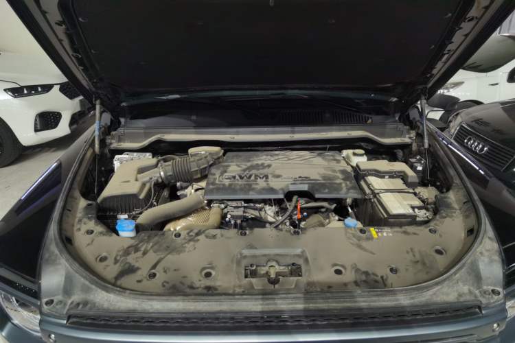 Used Haval H9 2024 2.4T Diesel 4x4 Territory Edition Engine Bay