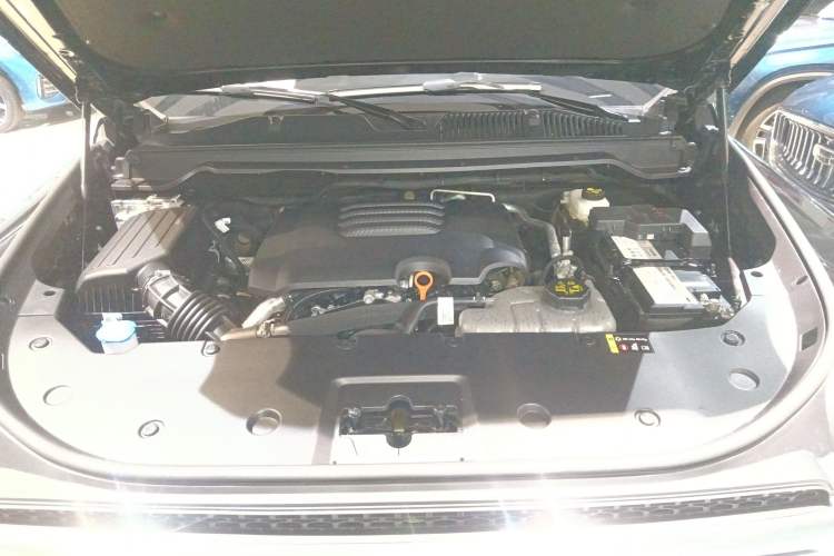 Used Haval H9 2024 2.0T Gasoline All-Wheel-Drive Extreme Edition Engine Bay