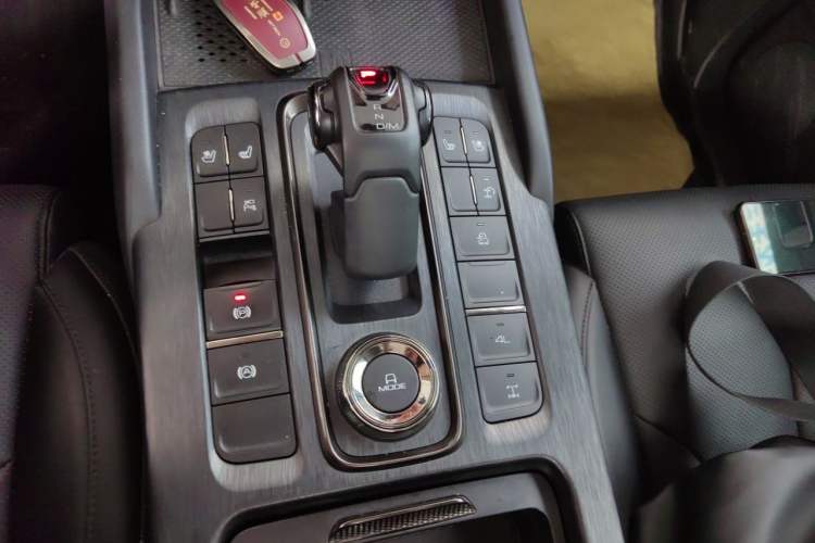 Used Haval H9 2024 2.4T Diesel 4x4 Extreme Edition Gear Lever