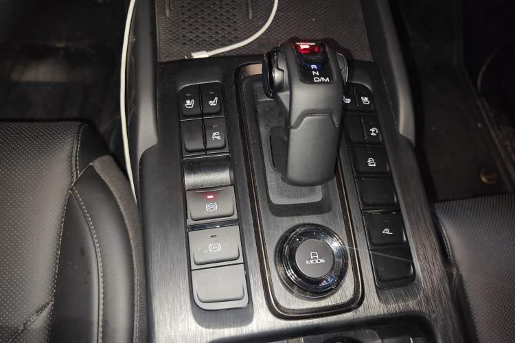 Used Haval H9 2024 2.4T Diesel 4x4 Territory Edition Gear Lever