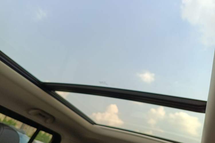 Used Haval H9 2024 2.0T Gasoline All-Wheel-Drive Extreme Edition Headliner