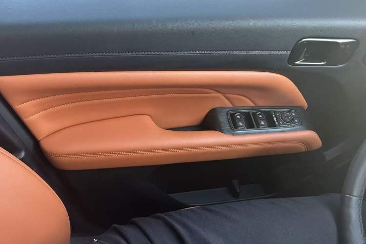 Used Haval H9 2024 2.0T Gasoline All-Wheel-Drive Extreme Edition Interior 8
