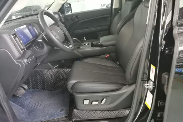 Used Haval H9 2024 2.0T Gasoline 4x4 Territory Edition Left Front Seat
