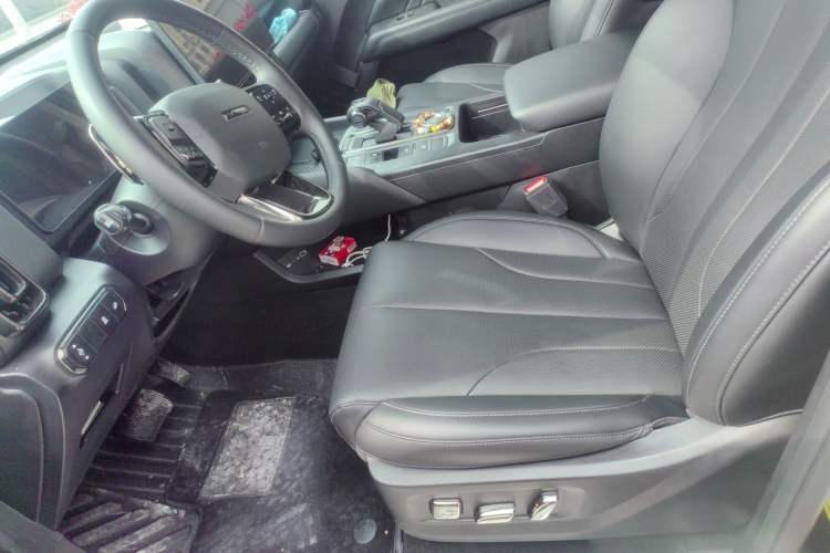 Used Haval H9 2024 2.4T Diesel 4x4 Extreme Edition Left Front Seat
