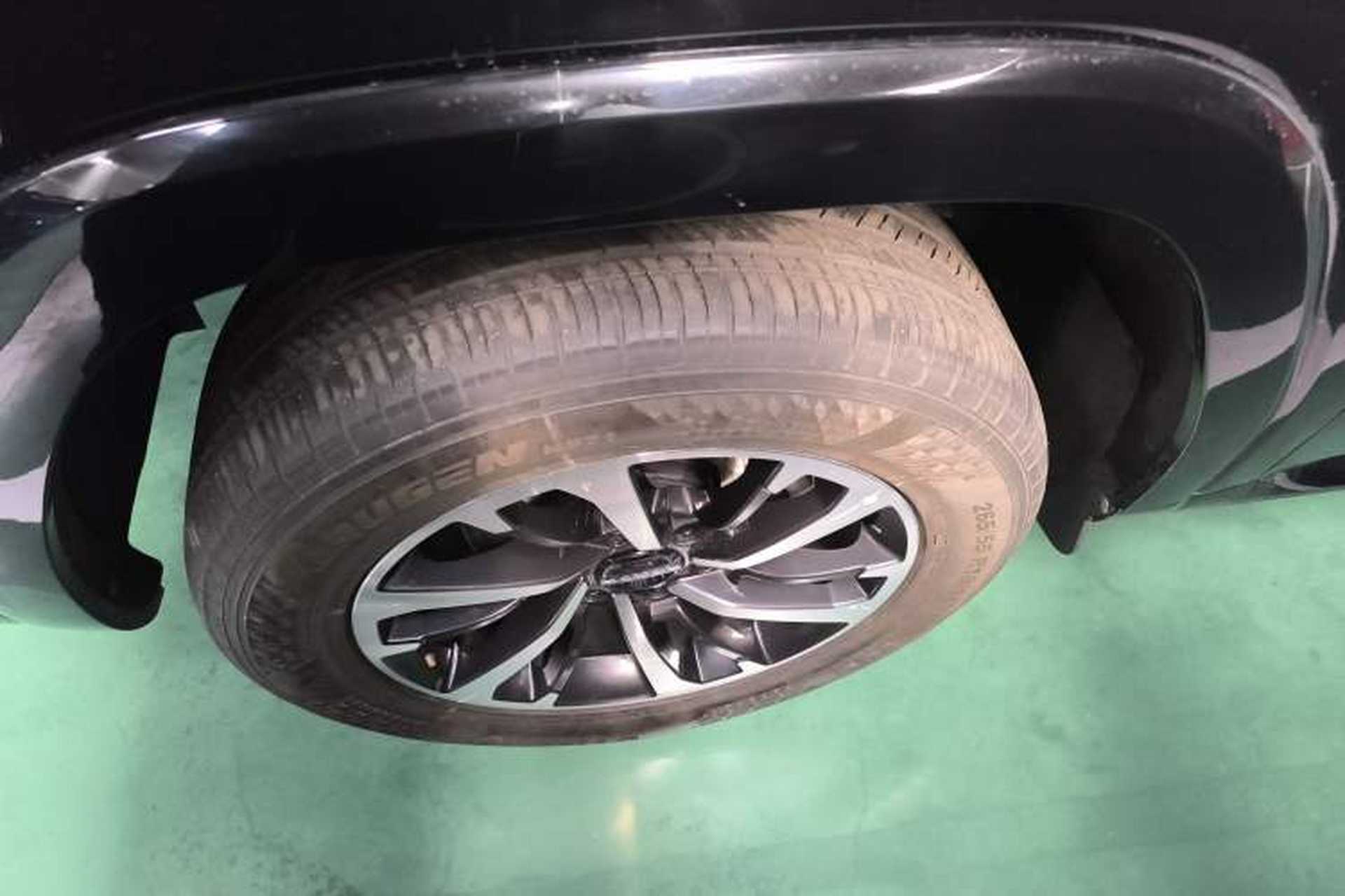 Used Haval H9 2024 2.0T Gasoline All-Wheel-Drive Extreme Edition Left Front Wheel Hub