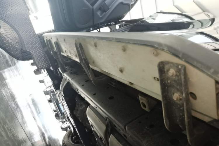 Used Haval H9 2024 2.0T Gasoline 4x4 Territory Edition Left Side Sill