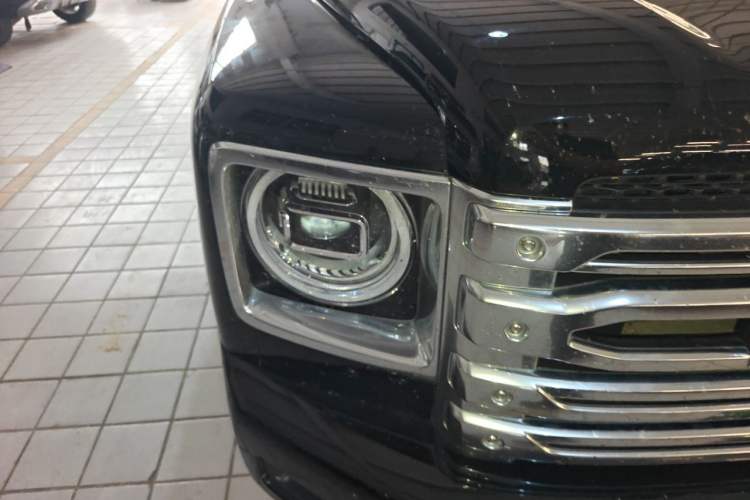 Used Haval H9 2024 2.0T Gasoline 4x4 Territory Edition Right Front Headlight