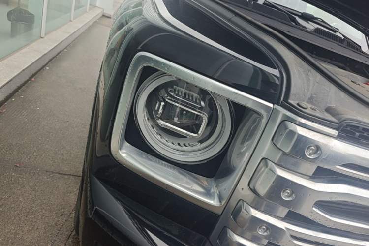Used Haval H9 2024 2.0T Gasoline All-Wheel-Drive Extreme Edition Right Front Headlight