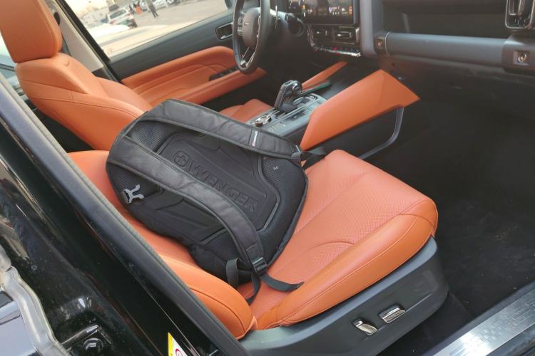 Used Haval H9 2024 2.4T Diesel 4x4 Extreme Edition Right Front Seat