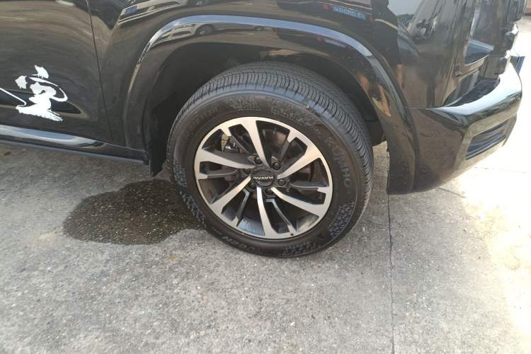 Used Haval H9 2024 2.0T Gasoline All-Wheel-Drive Extreme Edition Right Front Wheel Hub