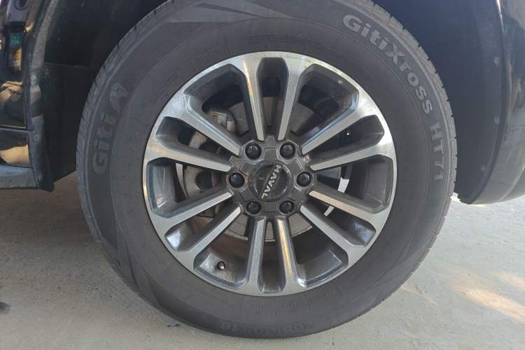 Used Haval H9 2024 2.0T Gasoline 4x4 Territory Edition Right Front Wheel Hub