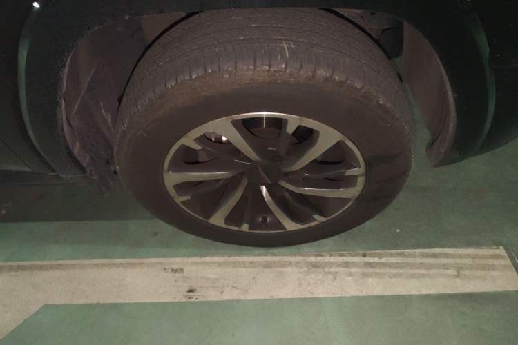 Used Haval H9 2024 2.4T Diesel 4x4 Extreme Edition Right Front Wheel Hub