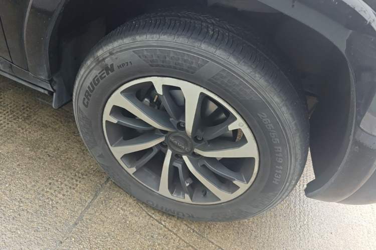 Used Haval H9 2024 2.0T Gasoline All-Wheel-Drive Extreme Edition Right Front Wheel Hub
