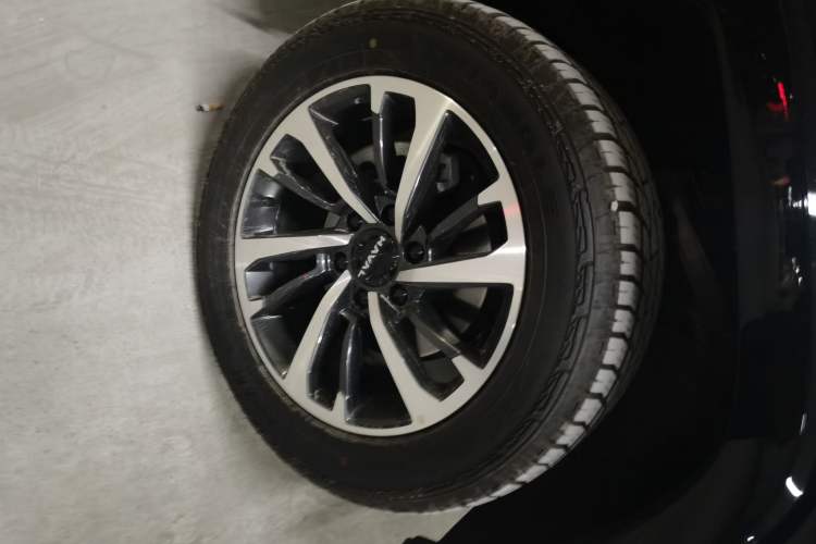 Used Haval H9 2024 2.4T Diesel 4x4 Extreme Edition Right Front Wheel Hub