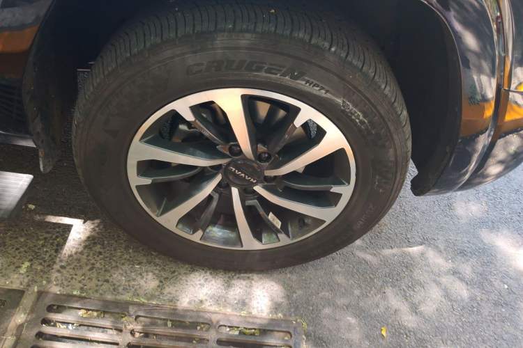 Used Haval H9 2024 2.0T Gasoline All-Wheel-Drive Extreme Edition Right Front Wheel Hub