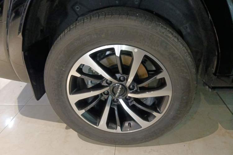 Used Haval H9 2024 2.0T Gasoline All-Wheel-Drive Extreme Edition Right Rear Wheel Hub