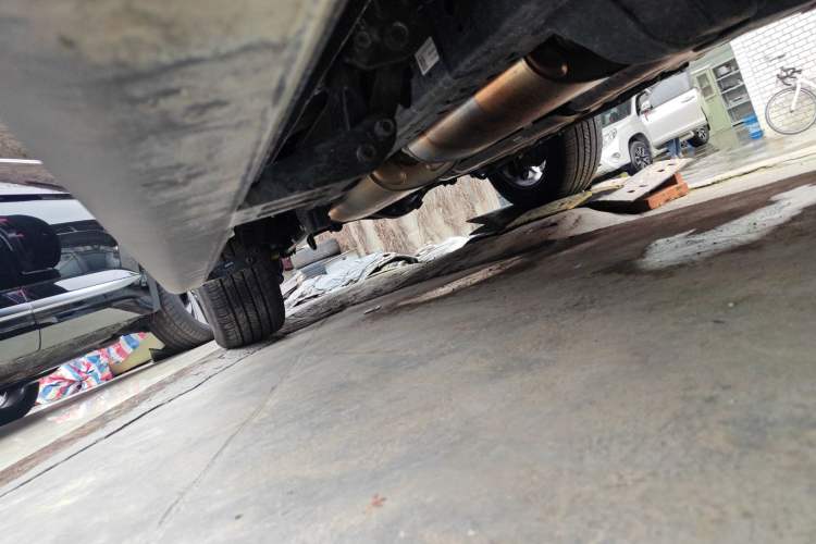 Used Haval H9 2024 2.0T Gasoline All-Wheel-Drive Extreme Edition Right Side Sill