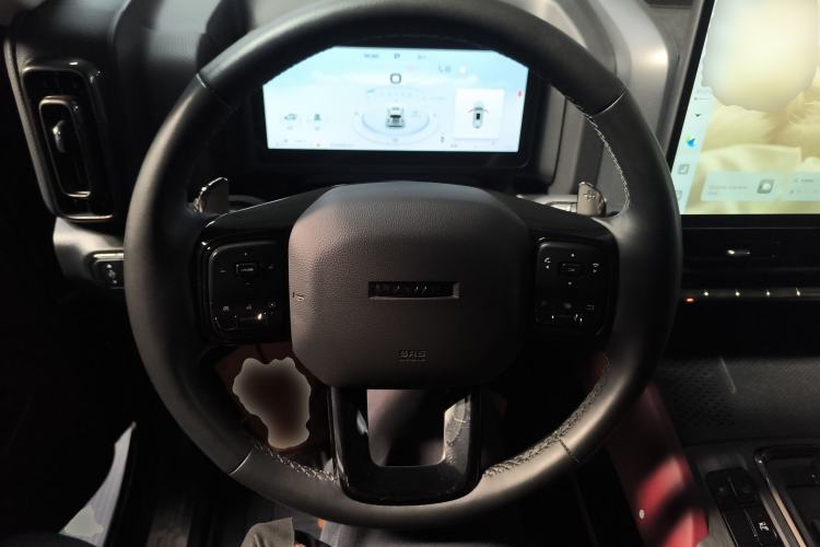 Used Haval H9 2024 2.0T Gasoline All-Wheel-Drive Extreme Edition Steering Wheel