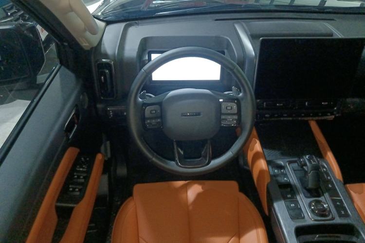 Used Haval H9 2024 2.0T Gasoline All-Wheel-Drive Extreme Edition Steering Wheel