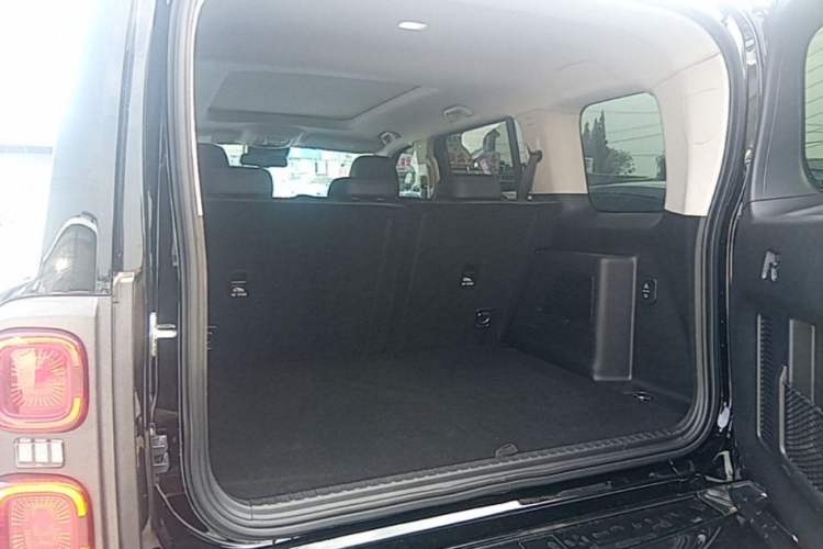 Used Haval H9 2024 2.4T Diesel 4x4 Extreme Edition Trunk