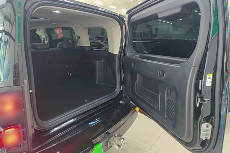 Used Haval H9 2024 2.0T Gasoline All-Wheel-Drive Extreme Edition Trunk