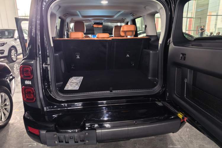 Used Haval H9 2024 2.4T Diesel 4x4 Extreme Edition Trunk