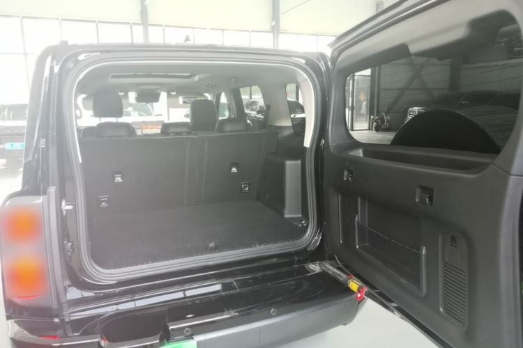 Used Haval H9 2024 2.0T Gasoline 4x4 Territory Edition Trunk