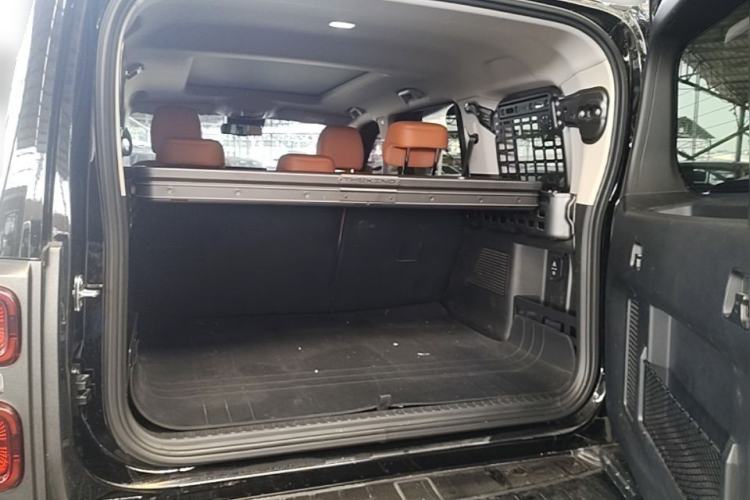 Used Haval H9 2024 2.0T Gasoline All-Wheel-Drive Extreme Edition Trunk